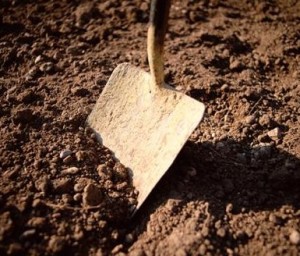 Planning Your Garden Part 1 shovel